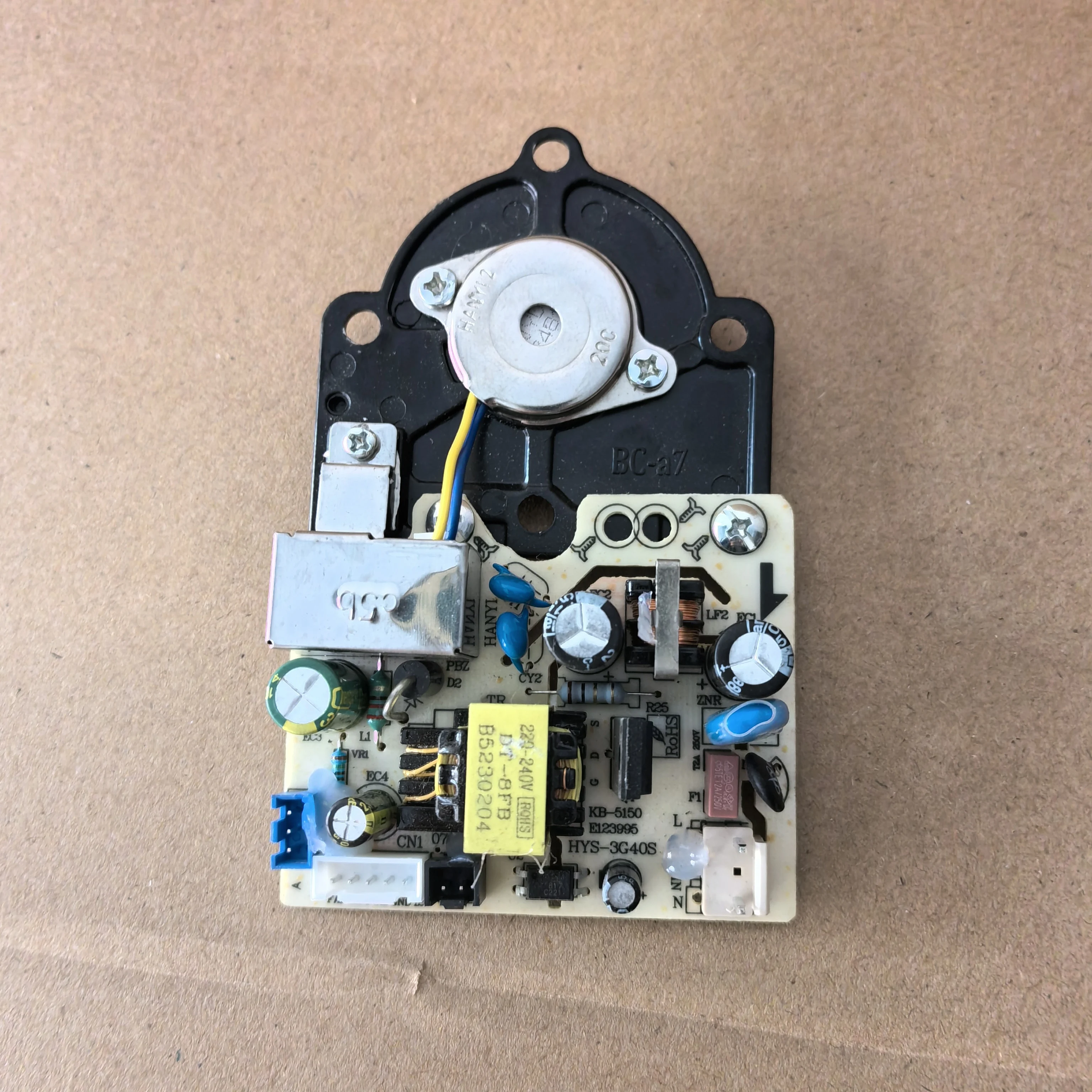 

Подходит для встроенной платы распыления мощности увлажнителя Midea 3G40S.