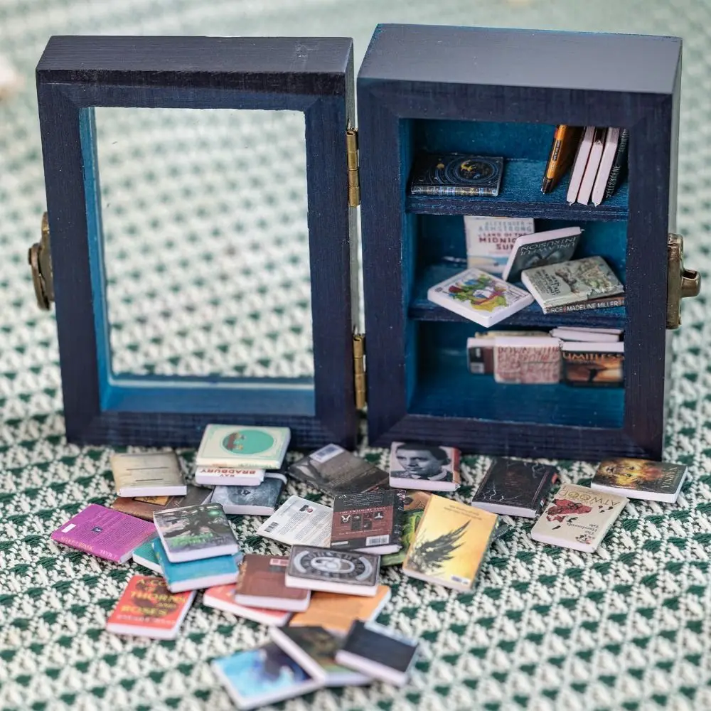 

Деревянная карманная книжная полка для тревоги, креативный орнамент, портативная миниатюрная книжная полка, 60 шт., мини-книги, украшение для дома, средство для снятия стресса