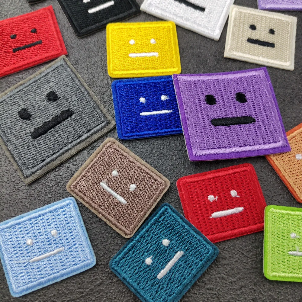 Square Face Patch Cloth Embroidered Applique Sewing Clothes Apparel Accessories Green Red Blue Yellow White Back Expression