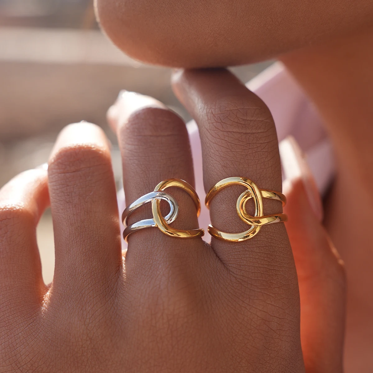 Minimalist Linear Two Tone Rings Stainless Steel 18K Gold Plated Hollow Irregular Stackable Ring Women's Accessories Party Gift