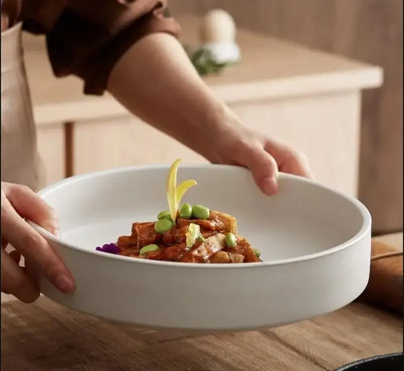 

Black and White Solid Color Plates Underglaze Ceramic Round Serving Dinner Plate Dish Retro Modern Home Decor Kitchen Dinnerware