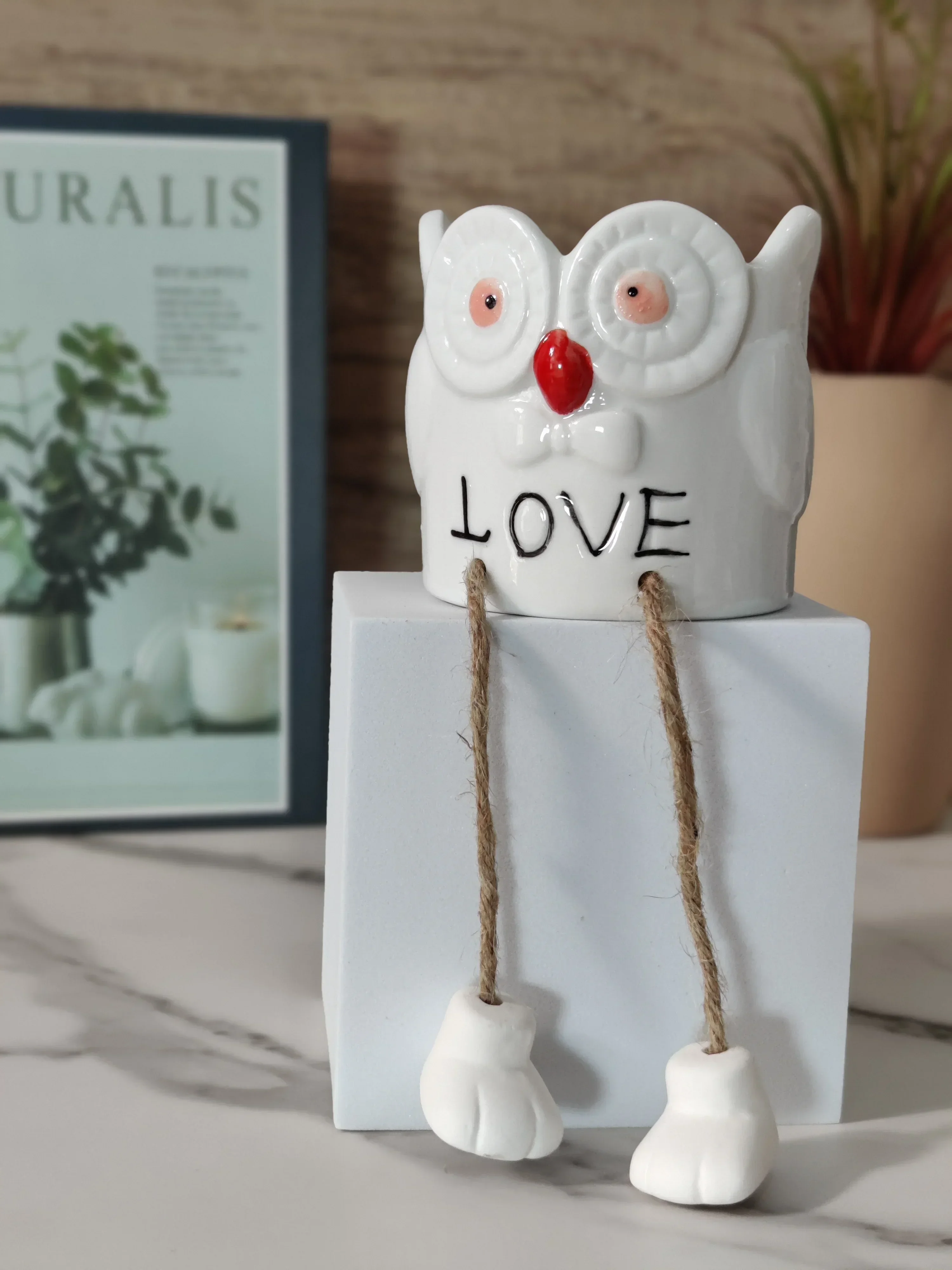 Dangly Leg Vase White Lovely Flowerpot Home Decoration House Ornament Succulent Plant Holder