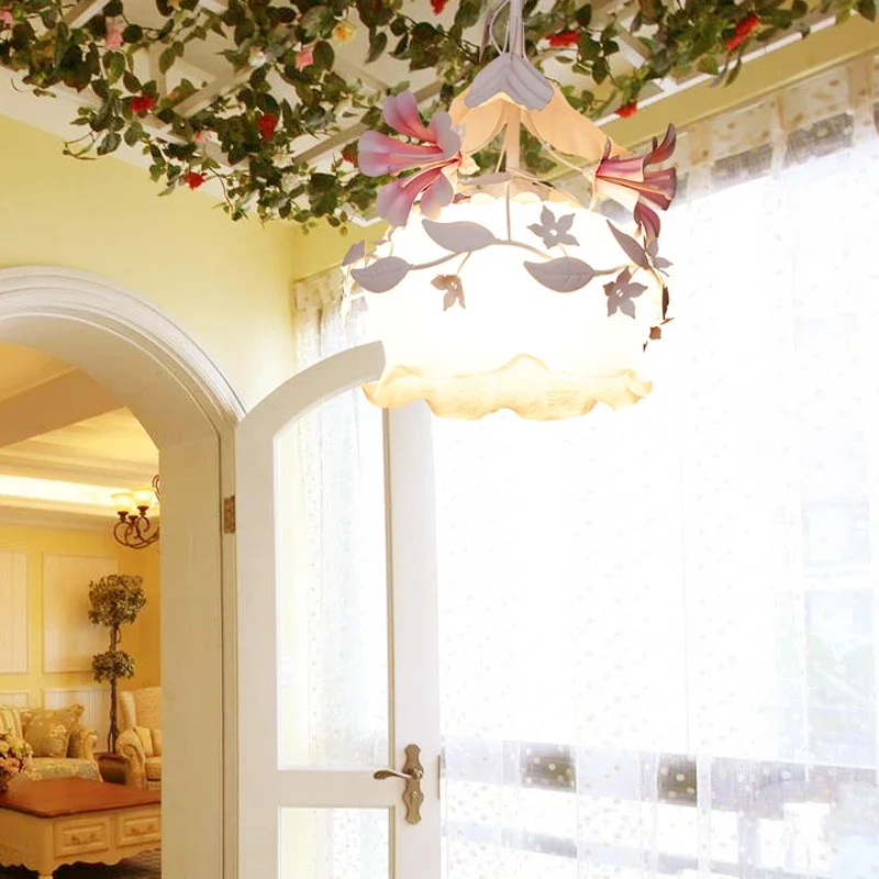 Nordic pastoral restaurant chandelier beauty salon warm Lily chandelier Korean Princess room bedroom lamp image 5