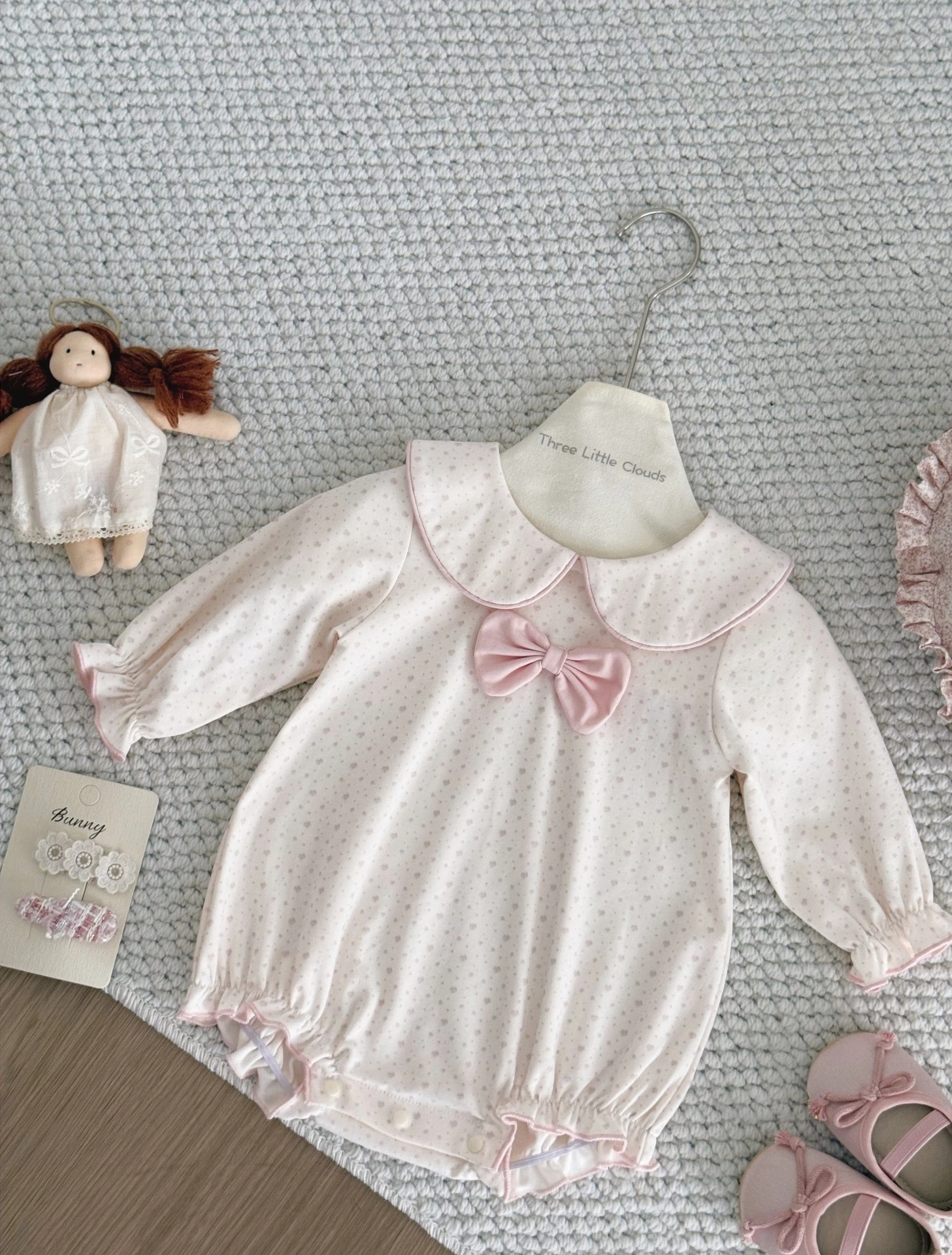 Spring and Autumn Baby 2026 Sweet and Comfortable Long Sleeve Small Printed Romper Cute Pink Children's Clothing Newborn