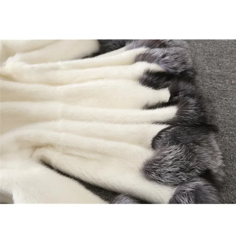 Cappotto di pelliccia di visone collo di volpe giacca con cappuccio Top pelliccia abito natalizio da donna autunno e inverno cappotto di pelliccia sintetica autunno e inverno da donna