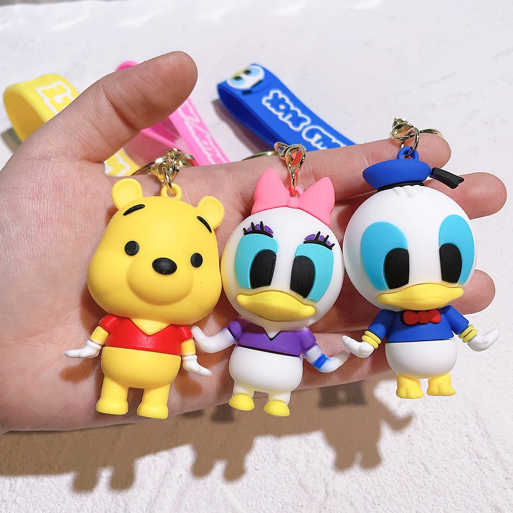 Disney Cartoon Mickey Mouse Keychain Minnie Donald Duck Daisy Cute Doll Keyring Fashion Couple Bag Ornament Pendant Gift