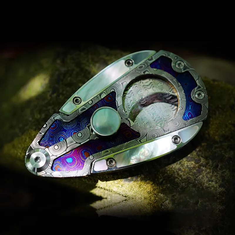 

1PC Changshan Second Edition Cigar Cutter Malaysia Seawater Shellfish That Produce Pearls Three materials forged