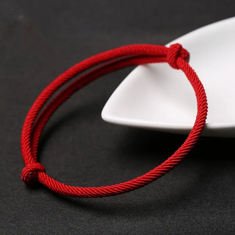 2Pcs Red String of Fate Friendship Bracelets Kabbalah Protection Good Luck Simple Matching Bracelets for Lover Women Men