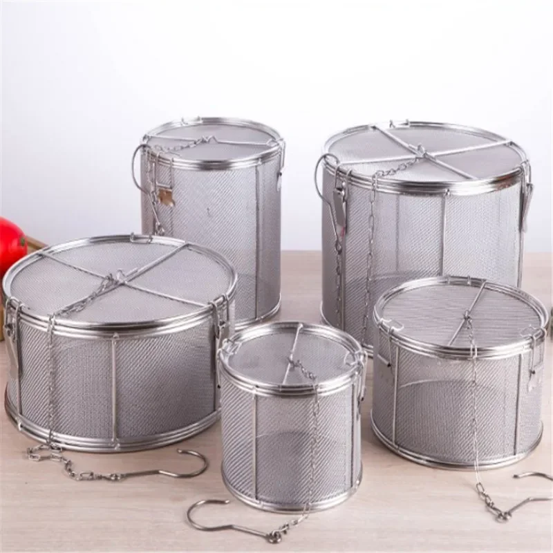 big 25*25cm 304 Stainless Steel Seasoning Bag Gravy Soup Taste Spice Box meat Basket pot Slag Separation Colander Strainer