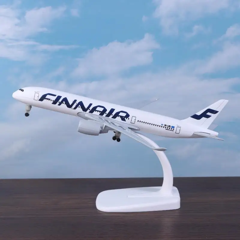 

«Комплект модели самолета Finnair A350 20 см; Литой под давлением самолет из сплава с колесами; Сувенир плоского самолета»