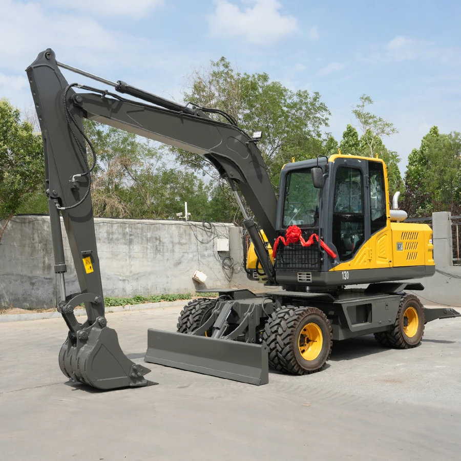 Heavy Equipment Landscaping - Custom Diesel 10 Ton Crawler Excavator