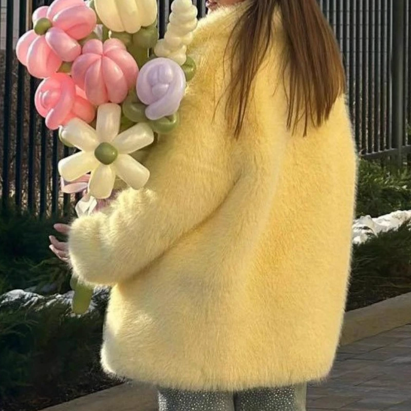 2025 Fall/Winter New Women's Solid Color Temperament Premium Lapel Fur Jacket Mid-Length Model