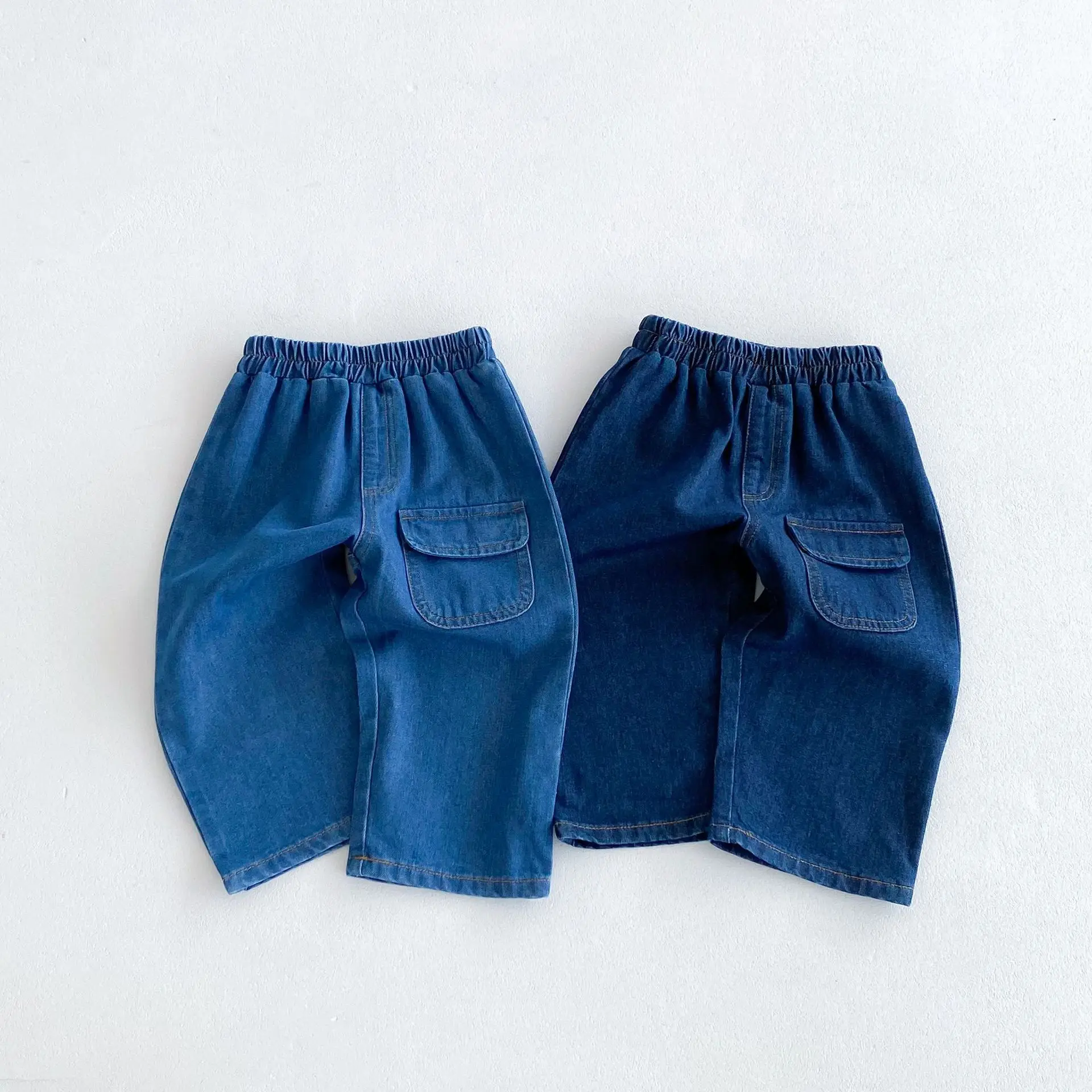 

2024 Autumn New Children Casual Denim Trousers Boys Girls Big Pocket Loose Pants Toddler Fashion Versatile Jeans Kids Clothes