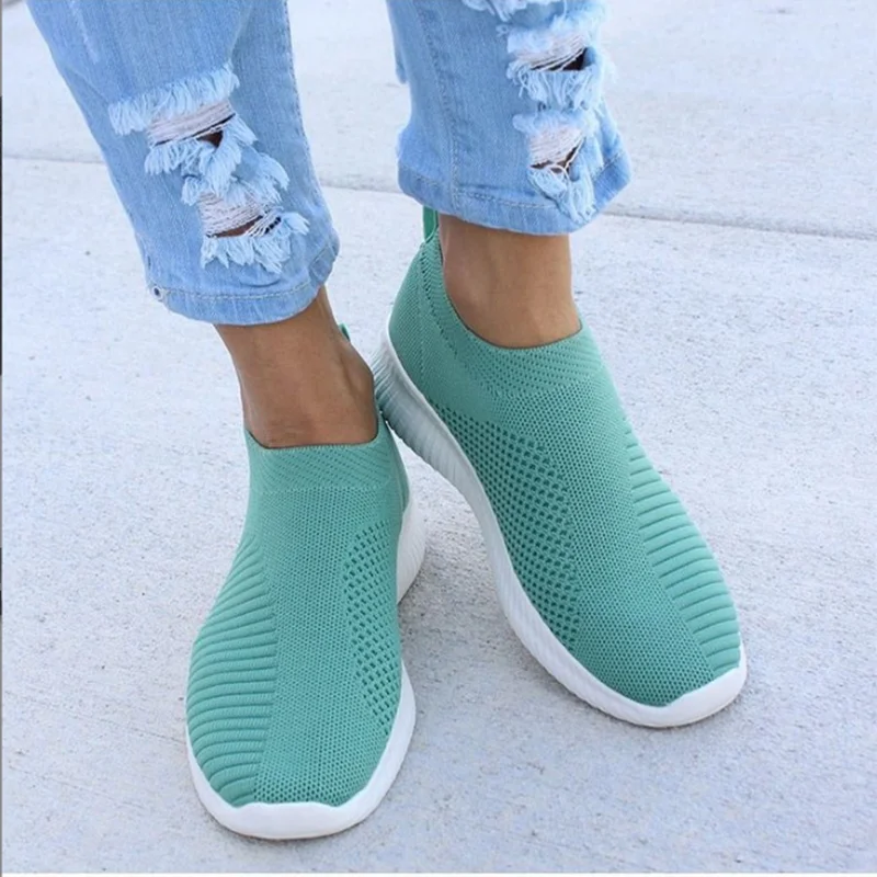 Women Flats Shoes Plus Size 43 Breathable Mesh Platform Sneakers Women Slip on Soft Ladies Casual Shoes Woman Knit Sock Flats