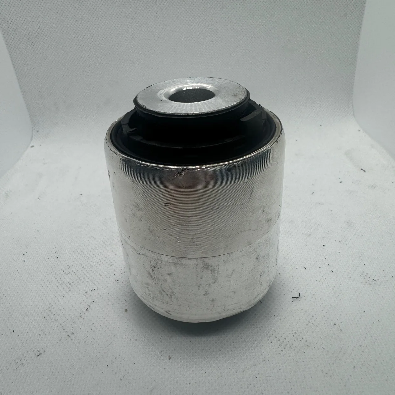 Automotive Parts Lower Arm Liner LR152741