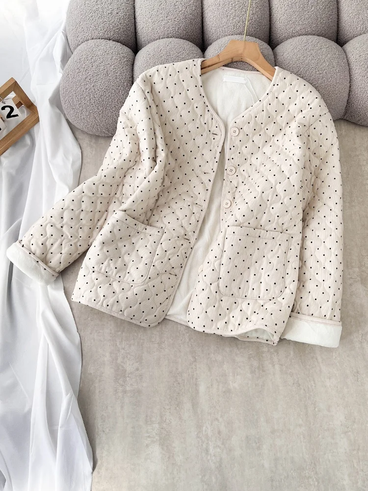 

Retro Contrast Color Dot Corduroy Women's Thiened Warm Cotton Jaet Loose Fit Slimming Winter Outerwear Long Sve Button up