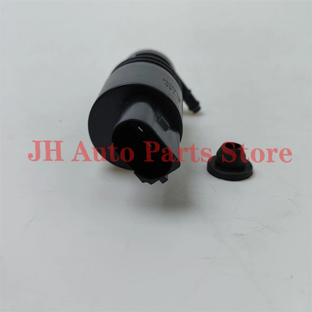 JH Windshield Washer Pump For BMW F01 F02 F10 F20 F21F25 F26 F30 X5 E70 E71 E90 67126934160 67126934159