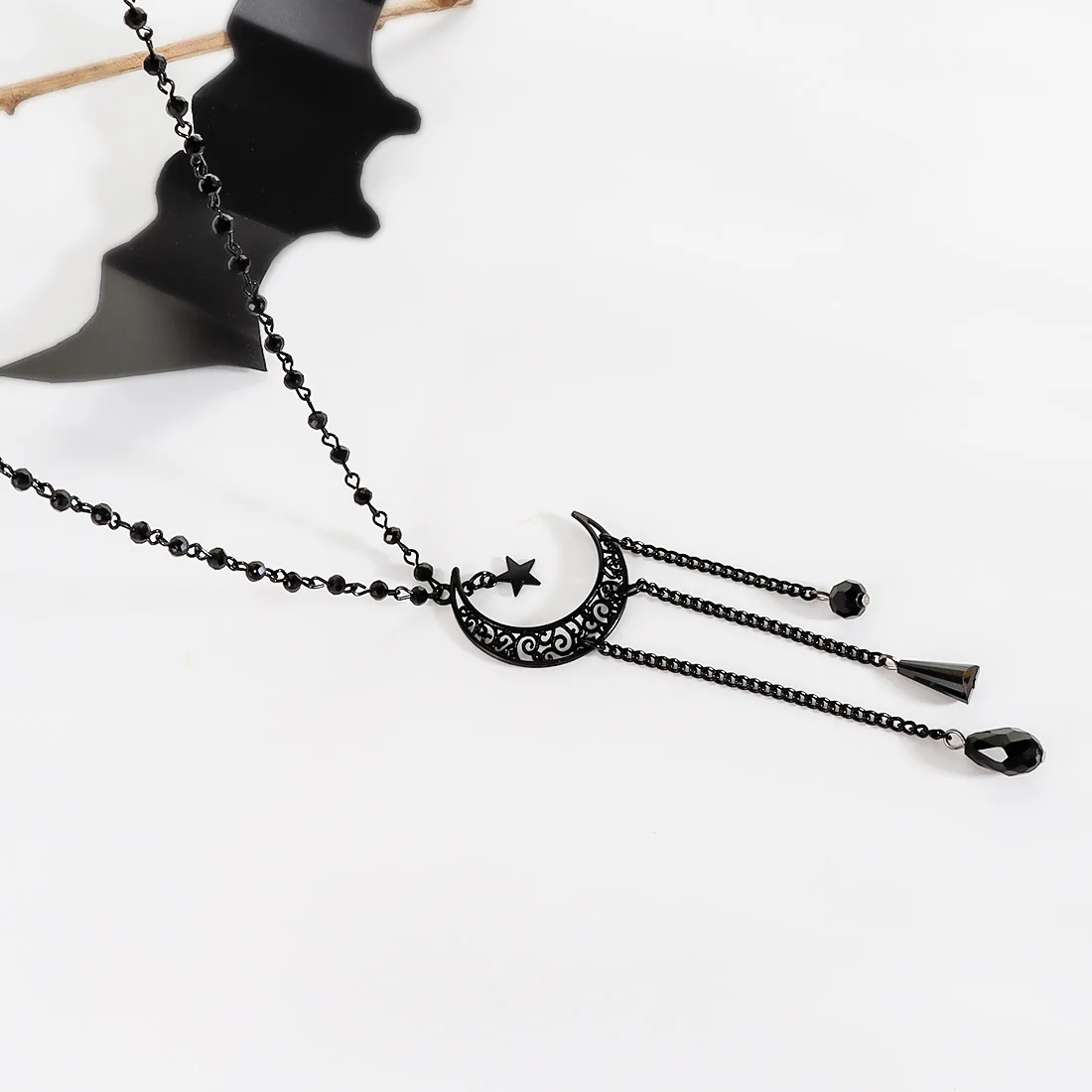 DIY accessories European and American cross-border jewelry moon fringed collarbone neck chain choker retro gothic water drop nec