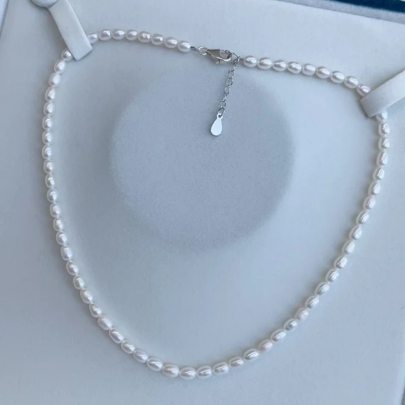 

Natural Freshwater Small Rice-Shaped Bead Necklace 4-5Mm 925 Silver Extension Chain