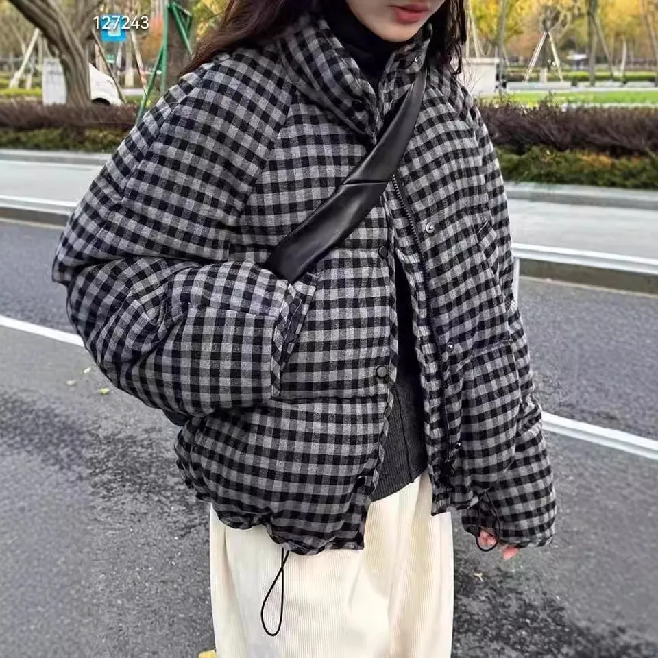 

Новая зимняя куртка на белом утином пуху 90, ультралегкая теплая куртка-пуховик, женская клетчатая толстая теплая парка, свободное пуховое пальто с перьями