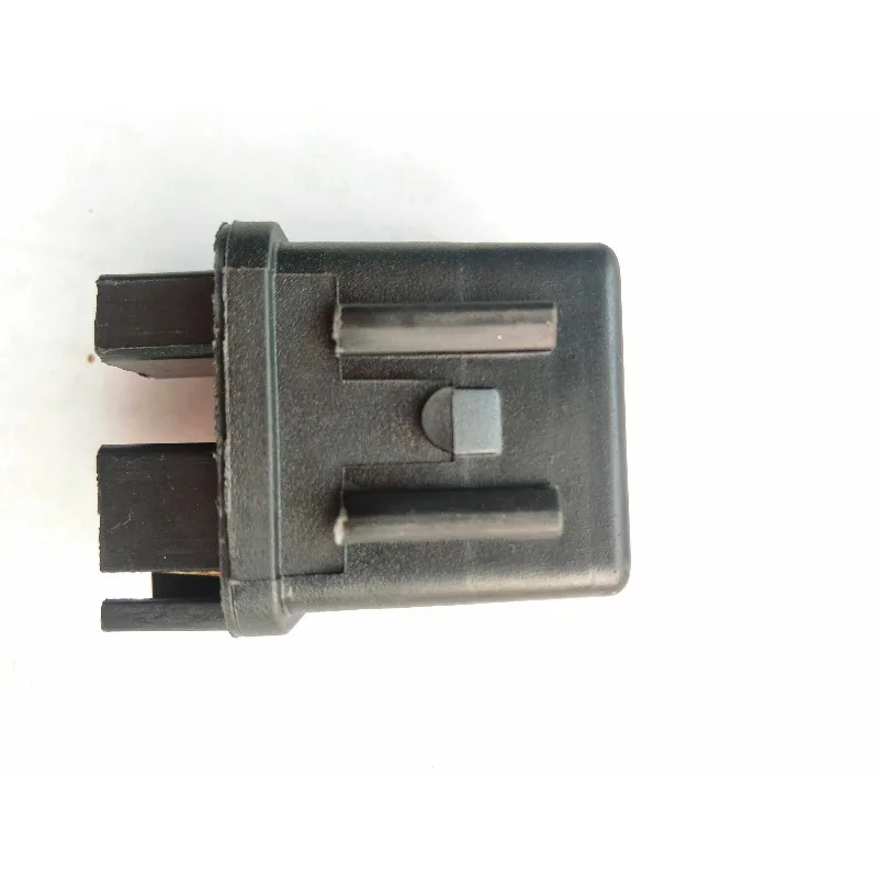 

Стартовое реле основного питания 12 В, детали трактора для Foton Lovol TB504/524/554