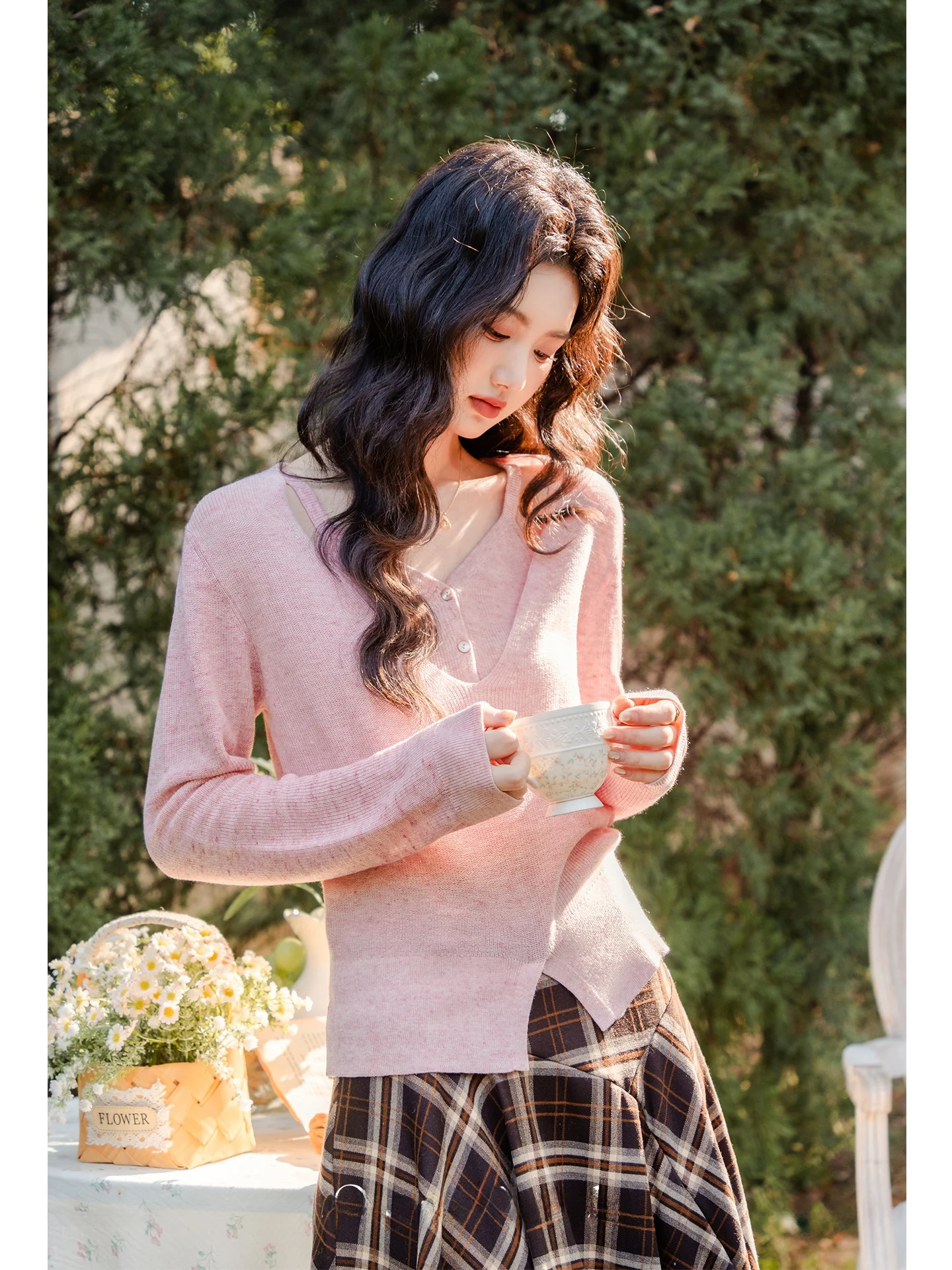 

Розовый вязаный свитер для женщин, корейский стиль, из полиэфирного волокна, с длинными рукавами, стандартной длины, для ранней весны, как нижний слой одежды, топ-пуловер.