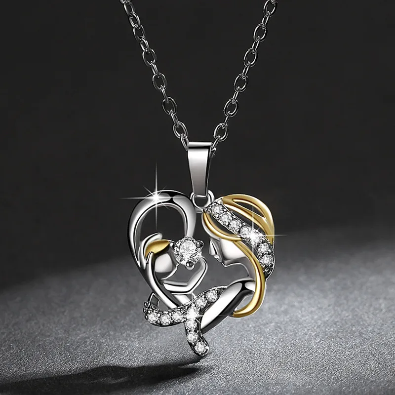 Mother Love Baby Pendant Necklace Luxury Cooper Heart-shaped Zircon Necklace for Mom Mother's Day Gift