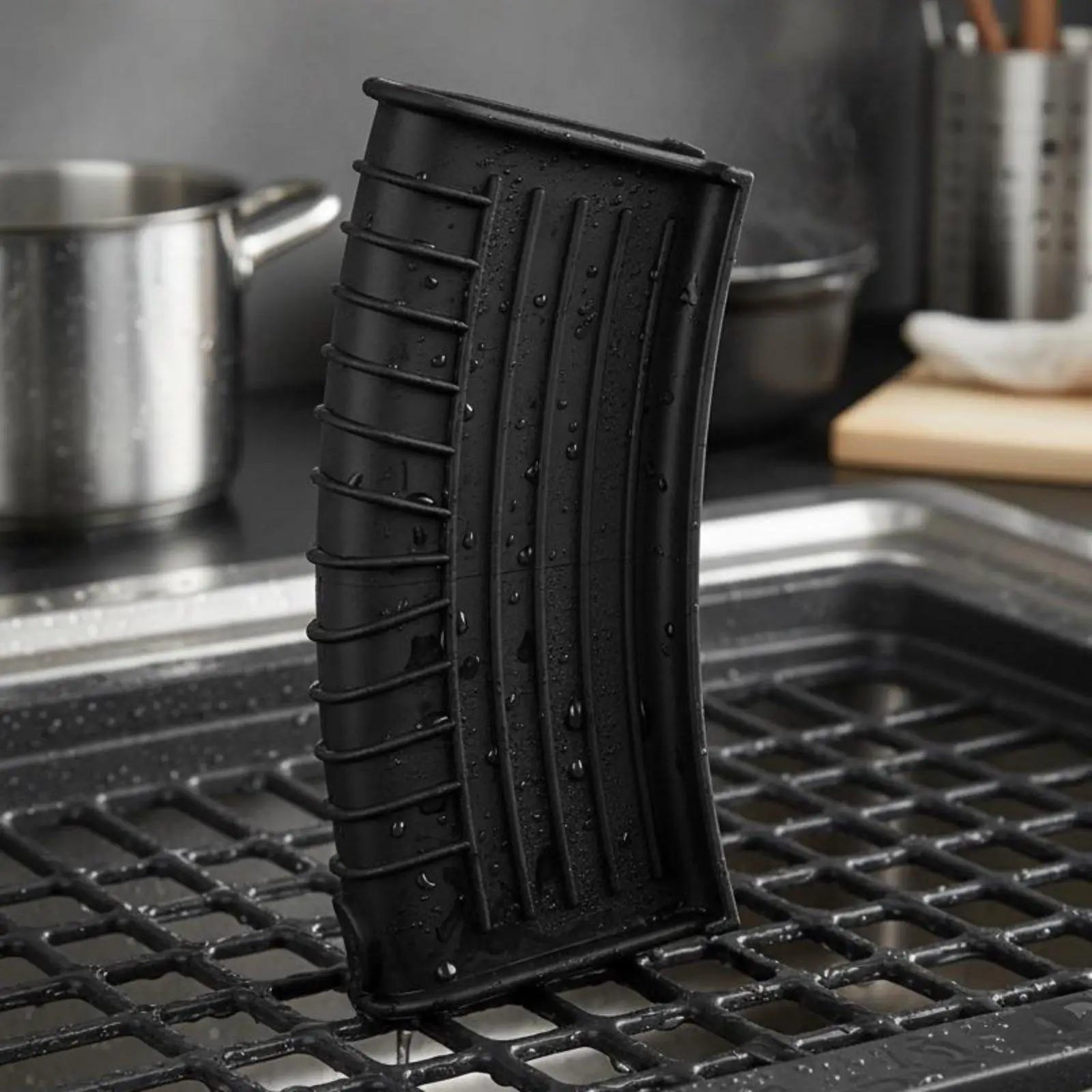 Silicone Pot Grip Cover Versatile Fit Heat Resistant Pan Grip Sleeve Soft & Comfortable Anti-Scald Cookware Protector for