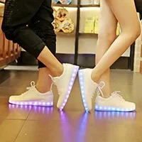 Zapatos de tablero de edición coreana para hombre y mujer, luminosos, coloridos, luz nocturna, Colección primavera verano Otoño, 2024