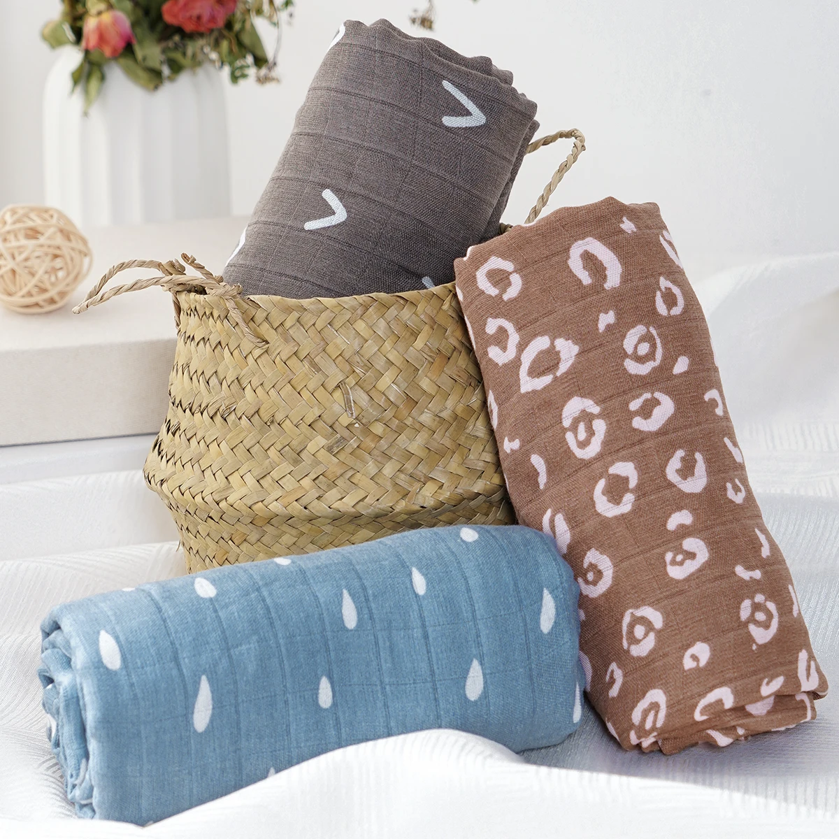 HappyFlute New Prints 3 Pieces 120*110cm Soft Bamboo Cotton Baby Wrap Travel Newborn Multi-function Swaddle Sleeping Blanket