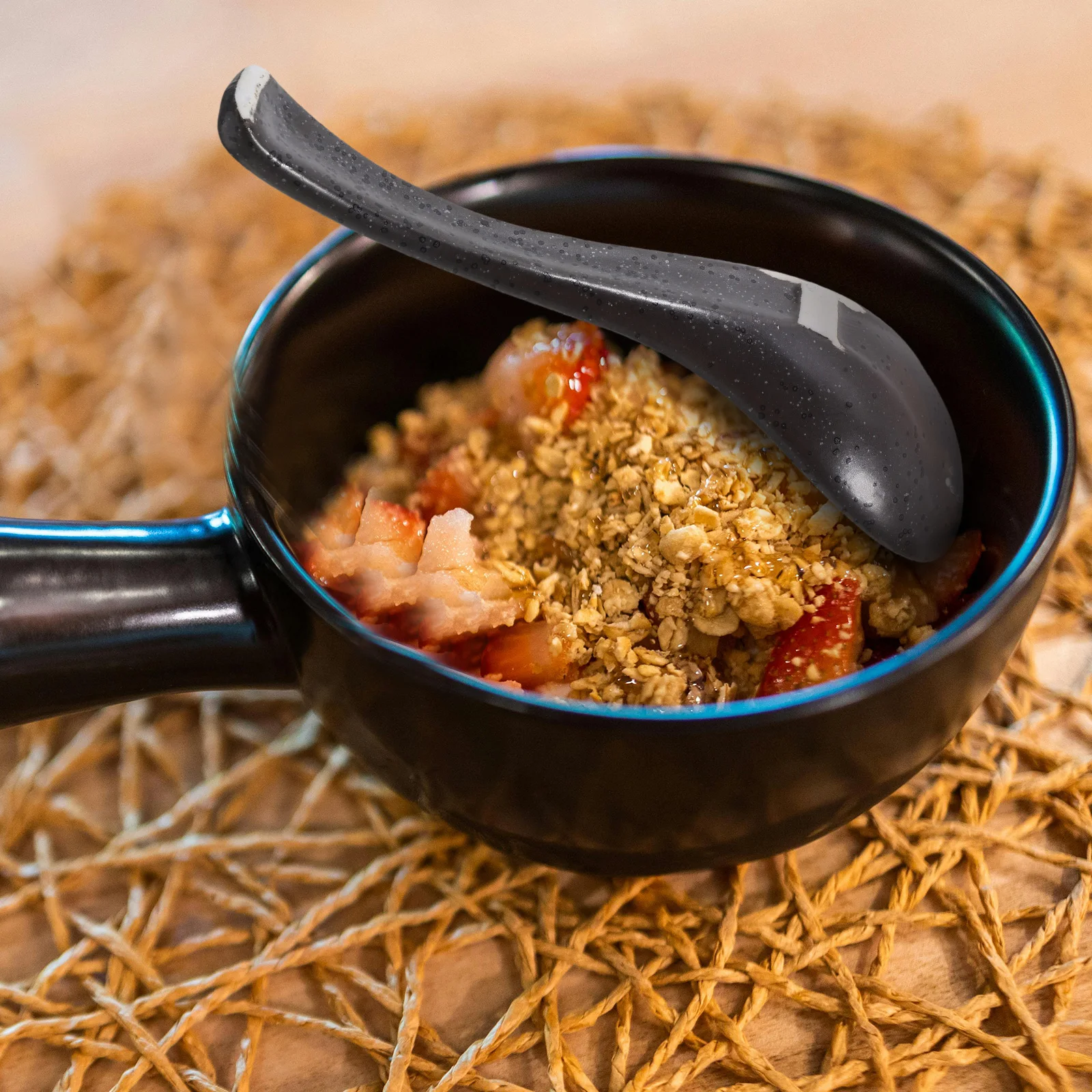 

Retro Japanese Style Ceramic Soup Spoon Small Size for Dessert Tea Soup Stirring Asian Kitchenware Vintage Spoon