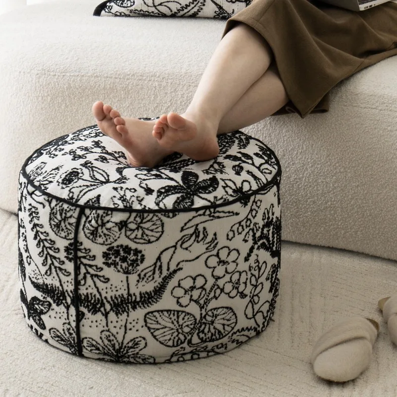 French Art Low Stool Round Sofa Bench for Living Room Tatami Lounge Cushion Home Rest Footstool Elegant Floor Seat Furniture
