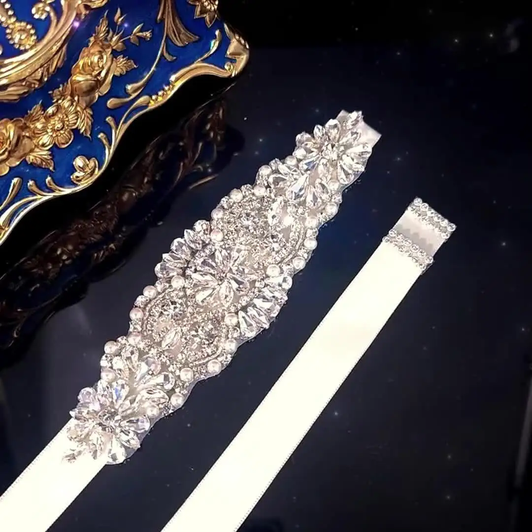 Silver Crystal Bridal Sash For Women Elegant Wedding Dress Belt With Stones New Rhinestone Pearl Bridal Belt Dresses Accessories