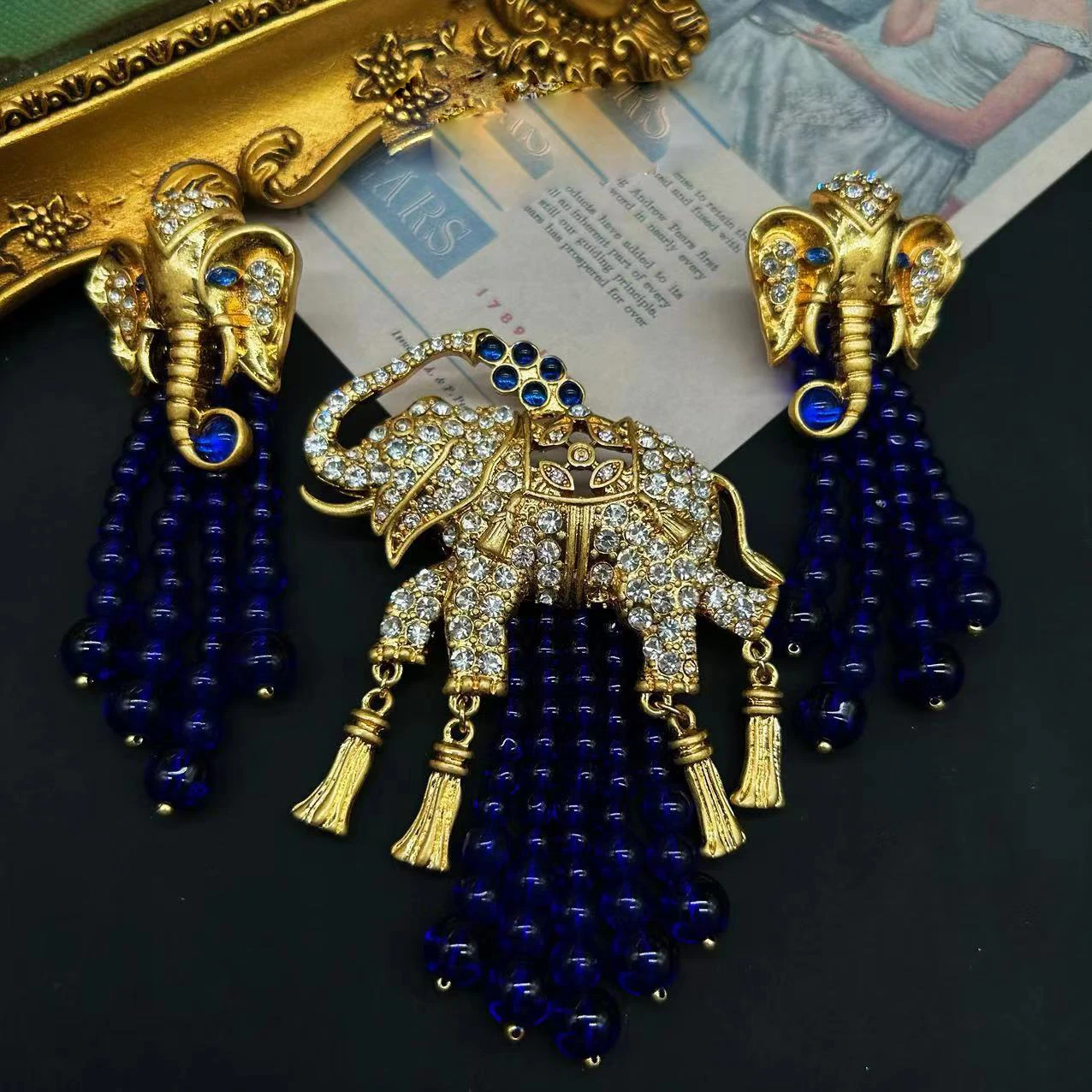 Vintage Blue nappa antico animale elefante spille nuovo stile cinese strass perline di vetro Unisex Bouch spilla