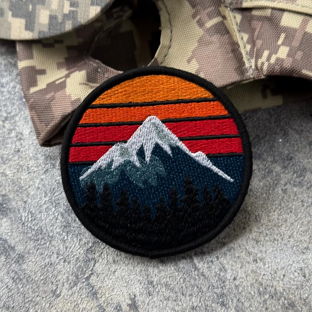 Parche táctico bordado con velcro para mochila de camping - imagen 4