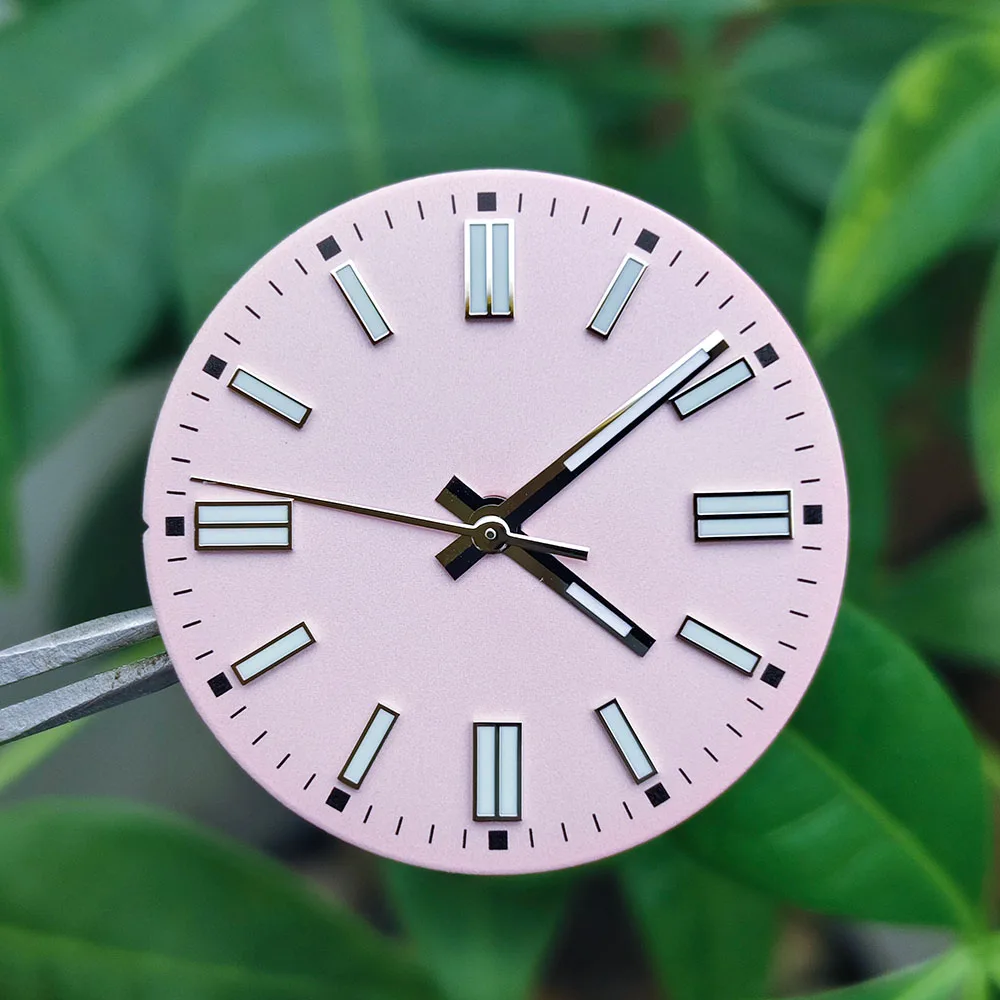 High quality custom dial NH35 Dial NH36 dial 28.5mm green luminous for NH35/NH36 movement watch accessories