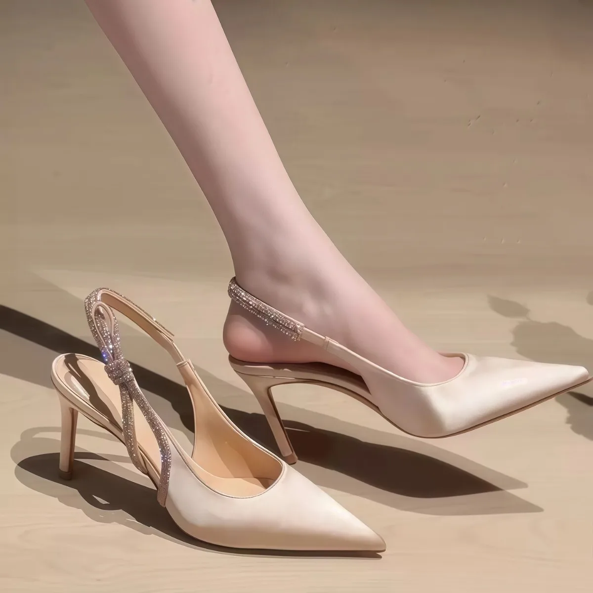 Spring and summer new pointed satin rhinestone bow sandals for banquet dresses, large-sized slim heeled high-heeled women's shoe