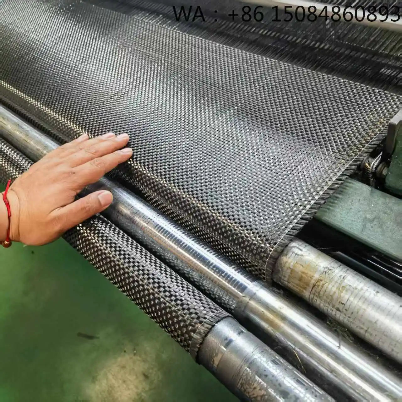 

Pre-preg carbon fiber fabric blended with epoxy resin, high tensile cloth for DIY and mass manufacturing
