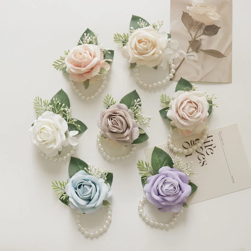 โบฮีเมียนประดิษฐ์ Rose Boutonnieres พร้อม Greenery Accents เหมาะสําหรับเจ้าบ่าวเจ้าบ่าวงานแต่งงาน Decor พรหมครบรอบทุกวัน