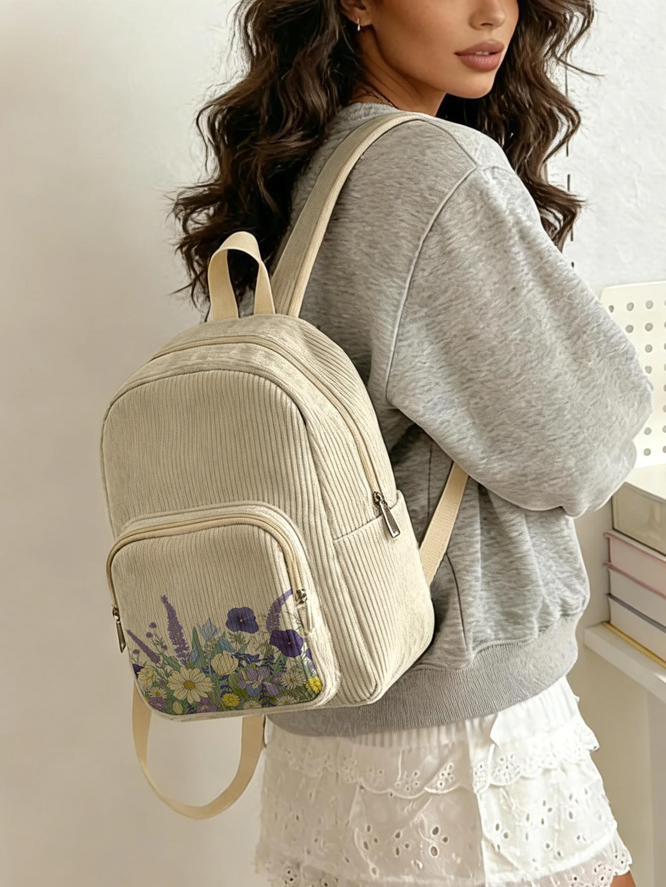 

Vintage Wildflower Bouquet Print Women Fashion Backpack Corduroy Multi-pocket Large Capacity Commuter Bag