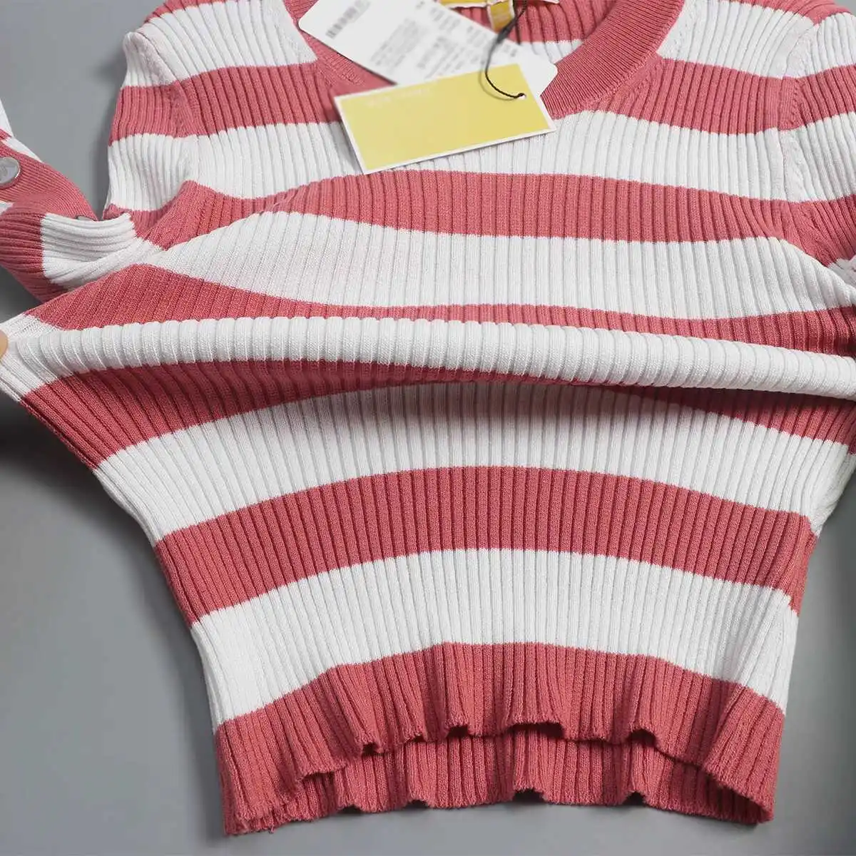 2024年初秋 レディース ストライプニットウェア ロングスリーブ ラウンドネック プルオーバー スリムフィット ベースシャツ レギュラー丈 おしゃれ