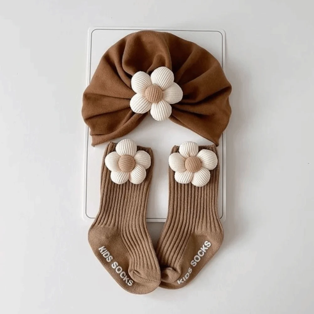 

Flower Newborn Hat Socks Set Lightweight Soft Socks Cap Set Breathable Cute Design Combination Hat Socks Baby Boy and Girl