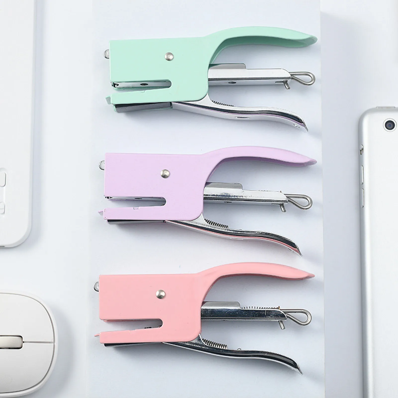 

Metal Handheld Stapler Office Desk Stapling Tool Stapler for Office Portable Desk Stapler Smooth Action for Paper Craft School
