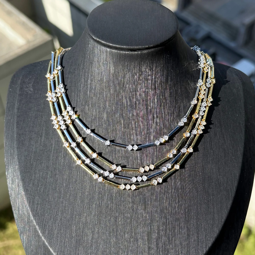 

2025 New Women Pendant Choker Geometric 5A Sparking Round CZ Charm Chain Fashion Necklace