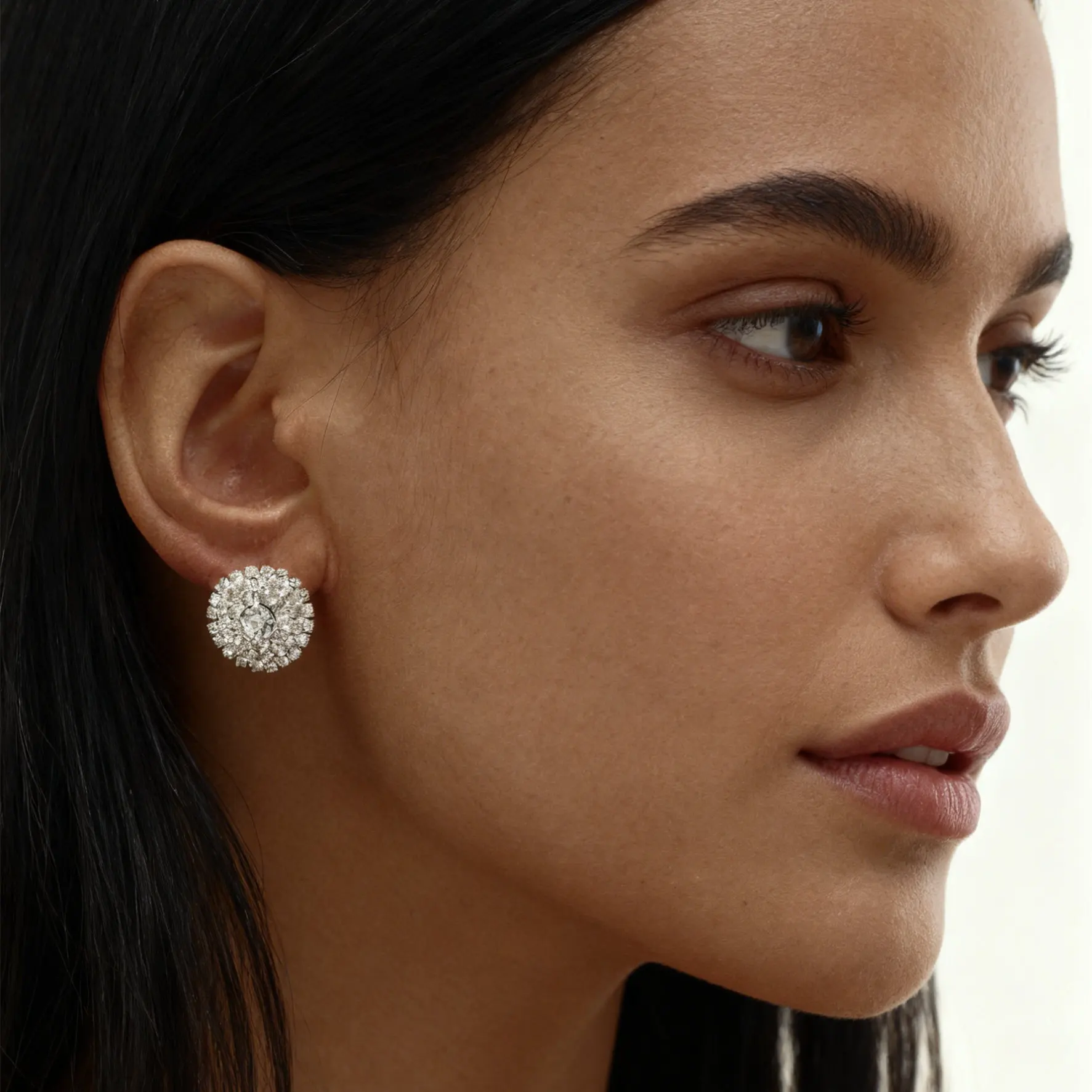 

Женские модные блестящие серьги-подвески с крупными стразами, макси-серьги для вечернего платья, эффектные аксессуары, свадебные украшения для невесты