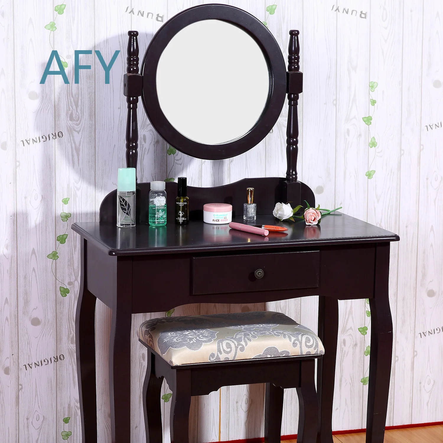 Solid Wood Dresser for Modern Bedroom Small Makeup Table Minimalist Vanity Table for Photography Studio Dresser for Home Use
