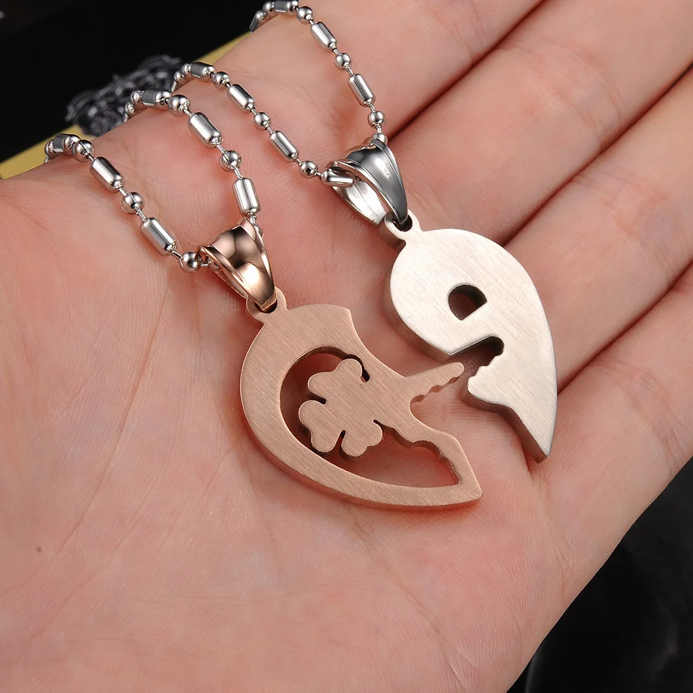 

2Pcs Key Couple Necklace Romantic Lover Pendant Durable Metal Smooth Surface I Love You Pendant for Valentines Birthday Gift