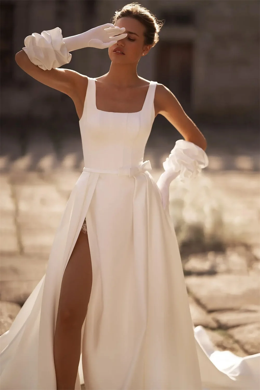 Tokyo Customized White Spaghetti Strap Wedding Dresses Sleeveless Elegant Court Train Bridal Gown Side High Split Wedding Gown