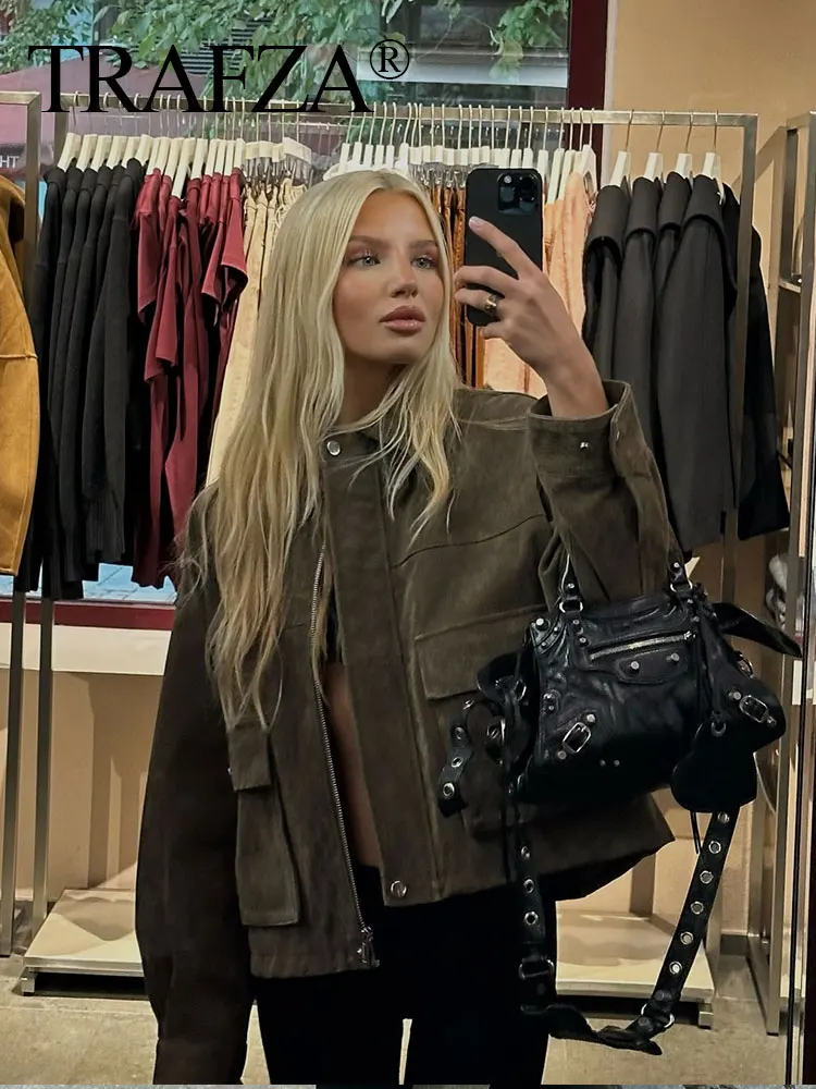 

TRAFZA Female Street Fashion Autumn Coats Long Sleeves Solid Lapel With Pockets Buttons Zipper Women's Casual Bomber Jackets