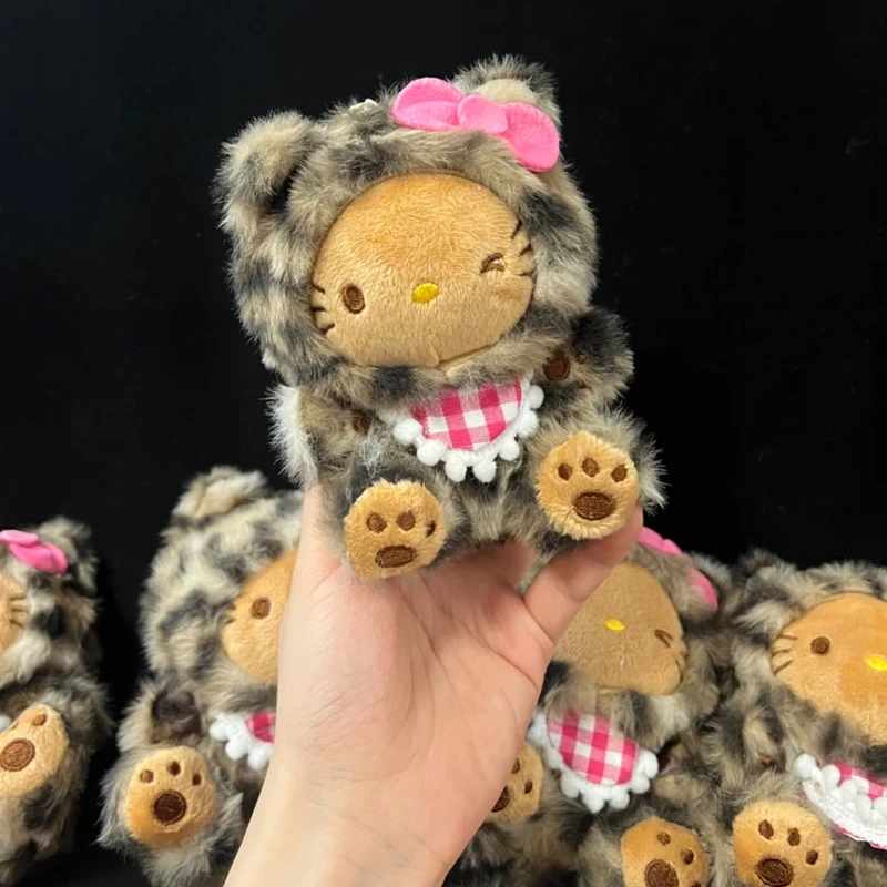 

Cartoon Sexy Leopard Bow Cat Hello Kitty Pendant Kawaii Japanese Fashion Ornament Birthday Gifts